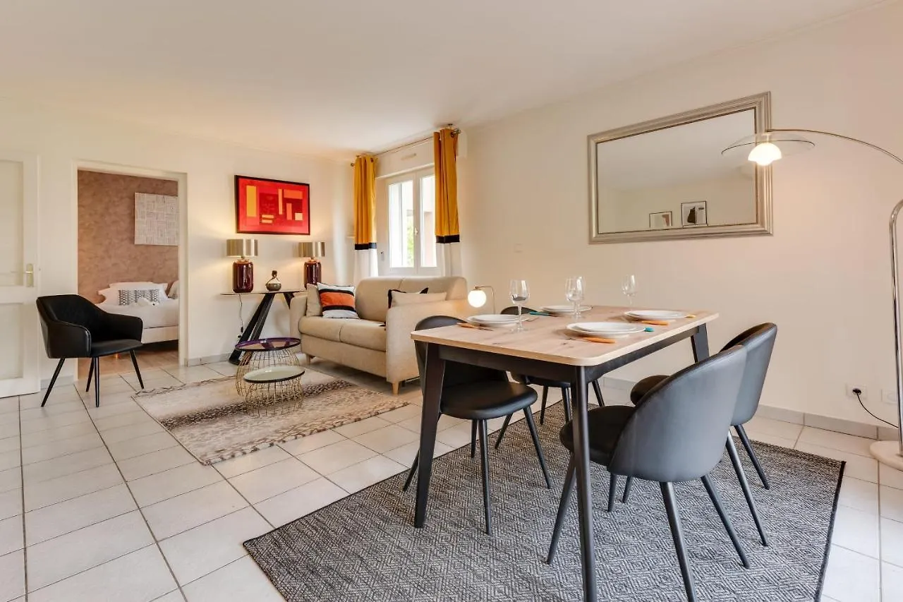 The Parc Des Raisses - T2 For 4 People Apartment Annecy France