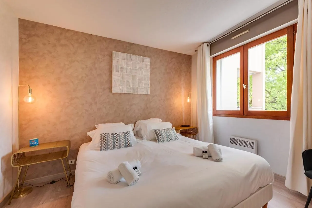 The Parc Des Raisses - T2 For 4 People Apartment Annecy 0*,