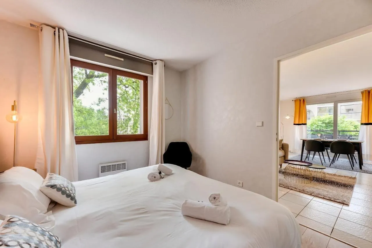 The Parc Des Raisses - T2 For 4 People Apartment Annecy France